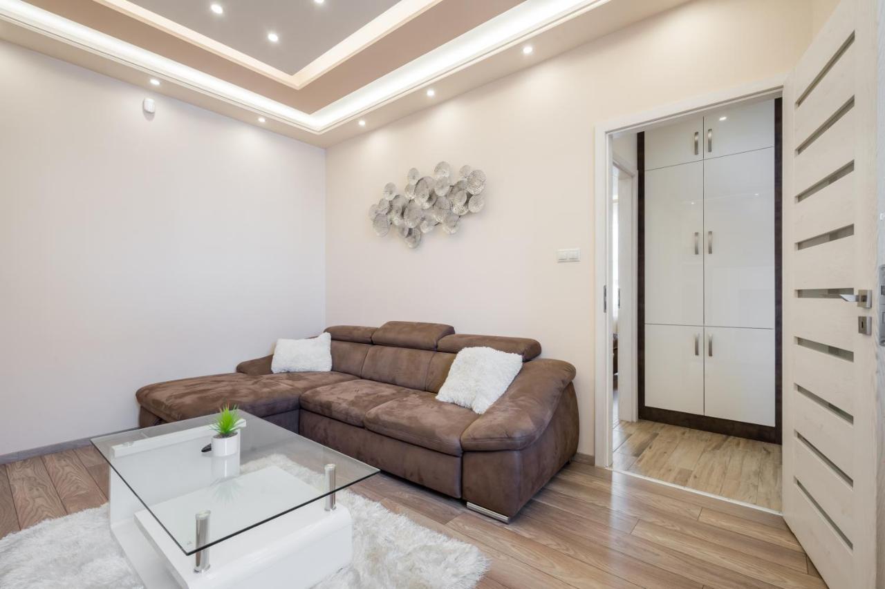 Bpr Pure Nature Designer Suite Budapest Exterior photo