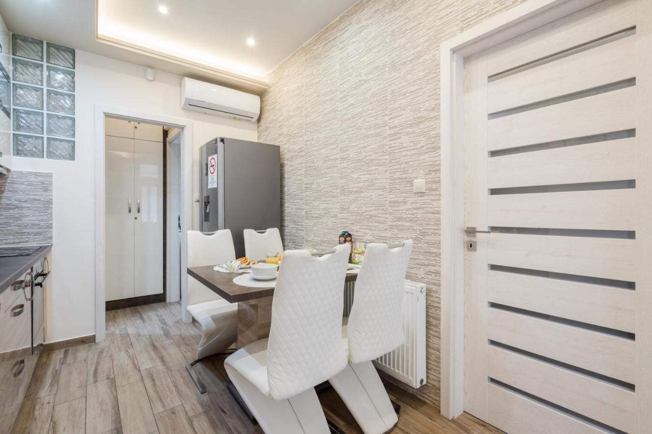 Bpr Pure Nature Designer Suite Budapest Exterior photo