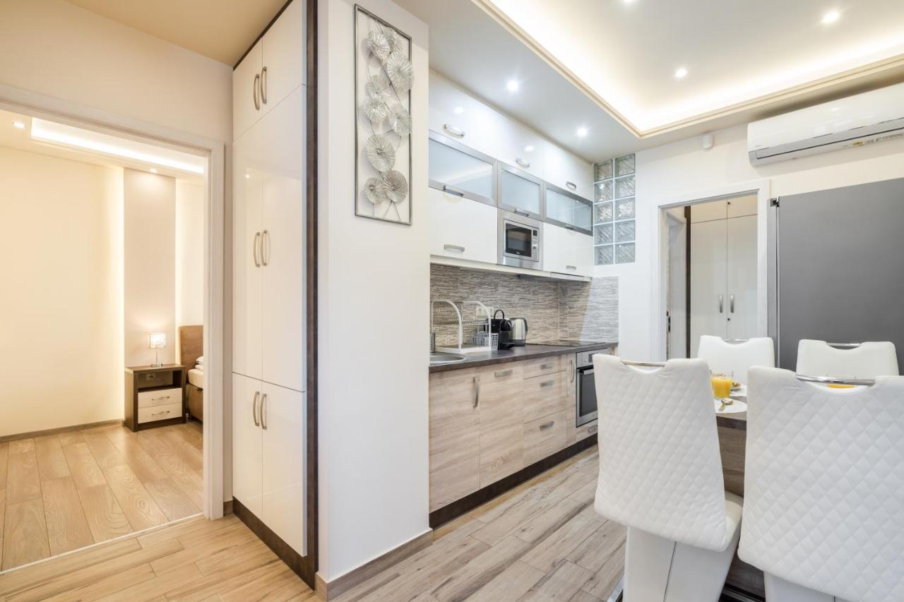 Bpr Pure Nature Designer Suite Budapest Exterior photo
